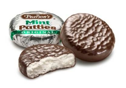 Pearson Candy Mint Patties Display Case - 4 Pound -- 6 per case.