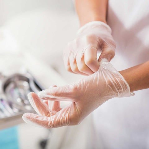 Handgards Large Clear Vinyl Exam Grade Disposable Glove -- 10 per case.
