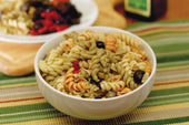 Golden Harvest SALAD PASTA ITALIAN TRI COLOR ROTINI VEG