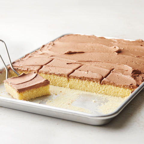 Betty Crocker SuperMoist Yellow Cake Mix, 15.25 Ounce -- 12 per case.