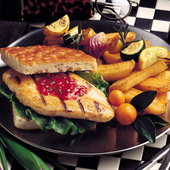 Tyson® CHICKEN BREAST FILLET FC W/ GRILL MARKS 4 OZ 10005050928